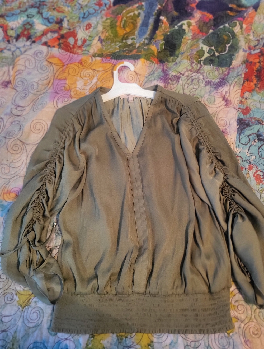 Olive Green V-Neck Ruched Sleeve Blouse - Philosophy, Small